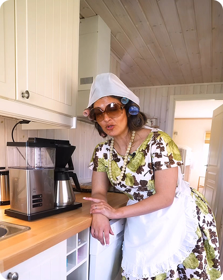 @paulas_me runs one of Sweden’s most popular blogs, where she shares content focused on family life, fitness, food, humor, and everyday challenges.
