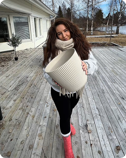 @emskipihla is a Finnish creator with some spectacular home renovation projects underway.